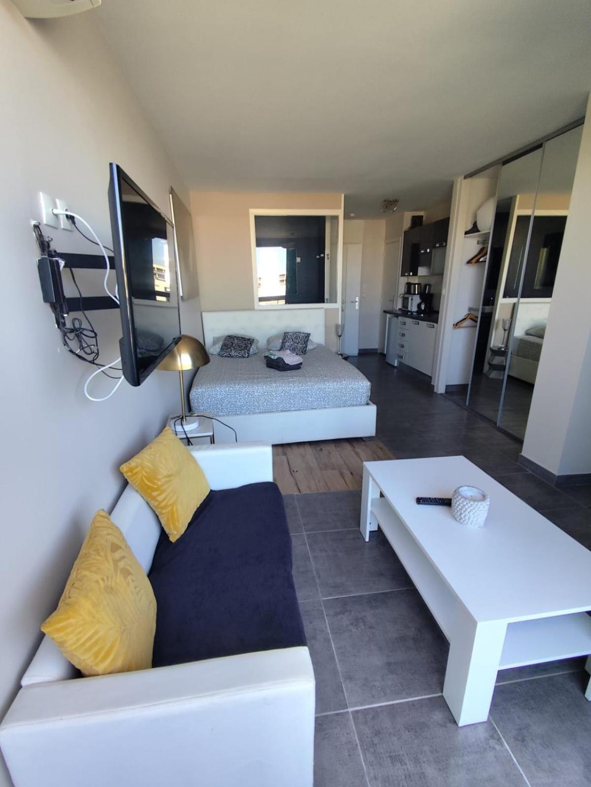 Naturiste Cap D'Agde Heliopolis C 39 외부 사진
